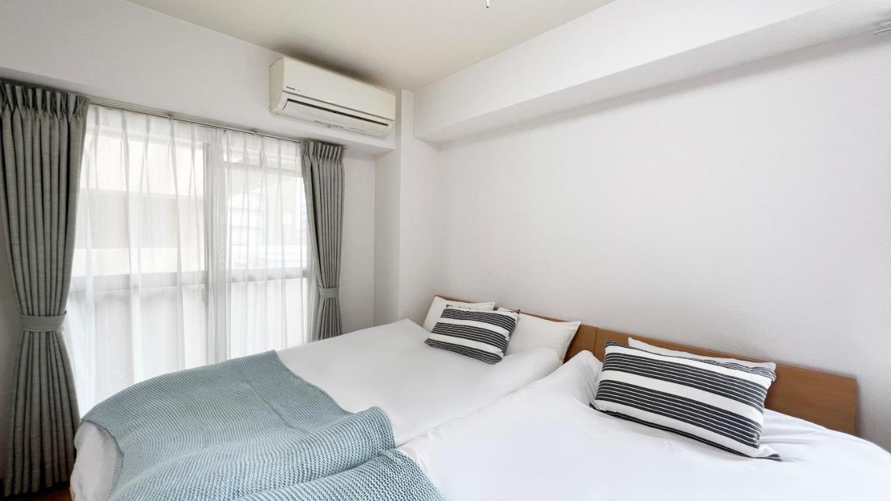 Ferienwohnung Dio Higashi Shinsaibashi Ōsaka Exterior foto