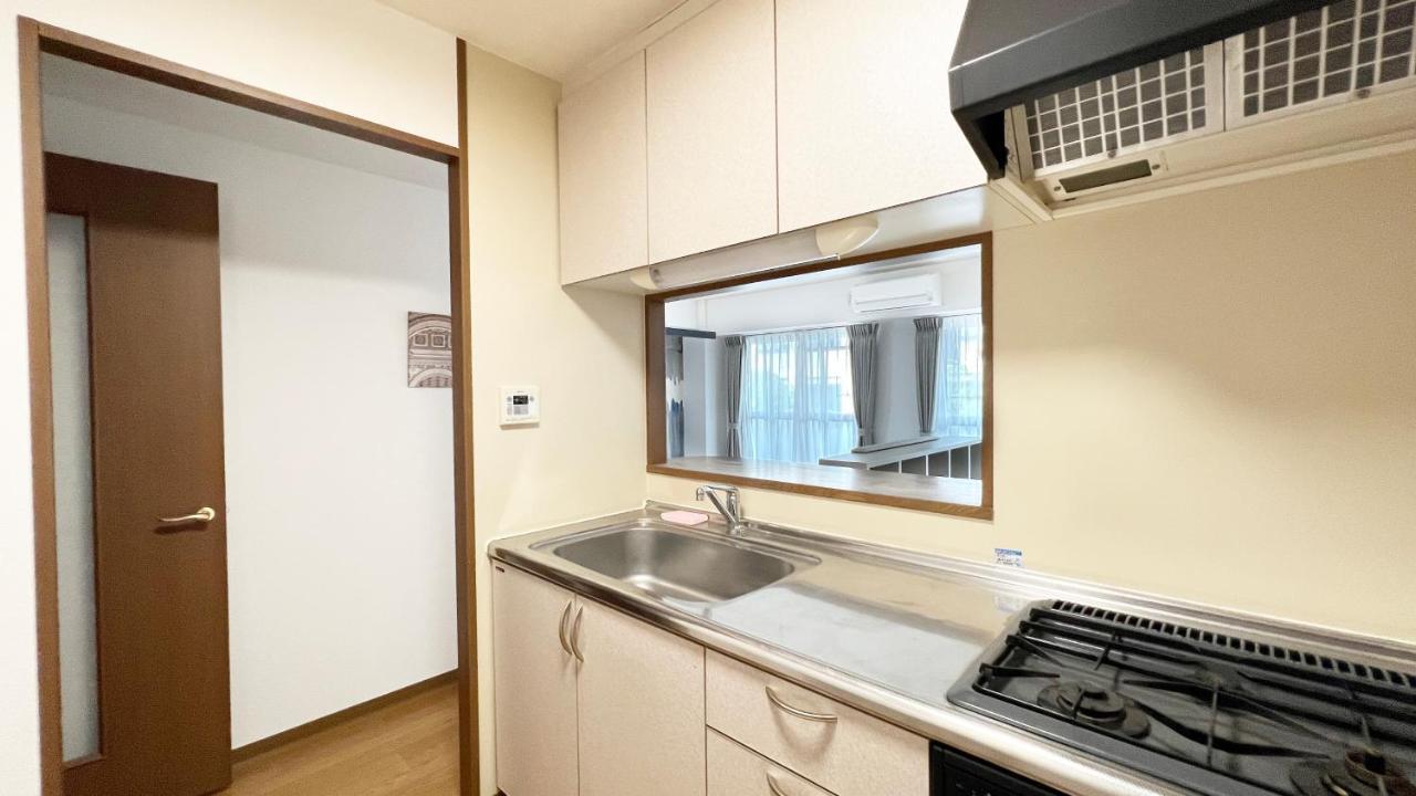 Ferienwohnung Dio Higashi Shinsaibashi Ōsaka Exterior foto
