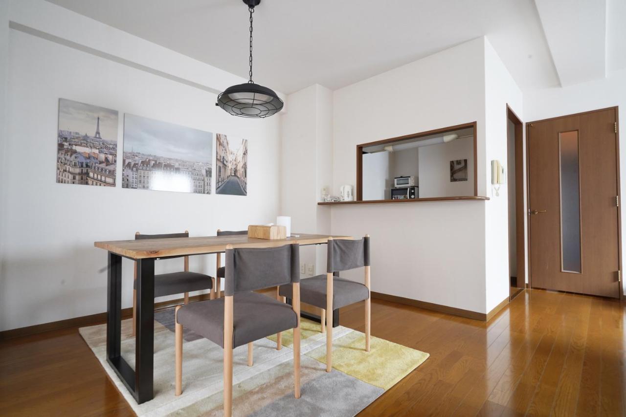 Ferienwohnung Dio Higashi Shinsaibashi Ōsaka Exterior foto