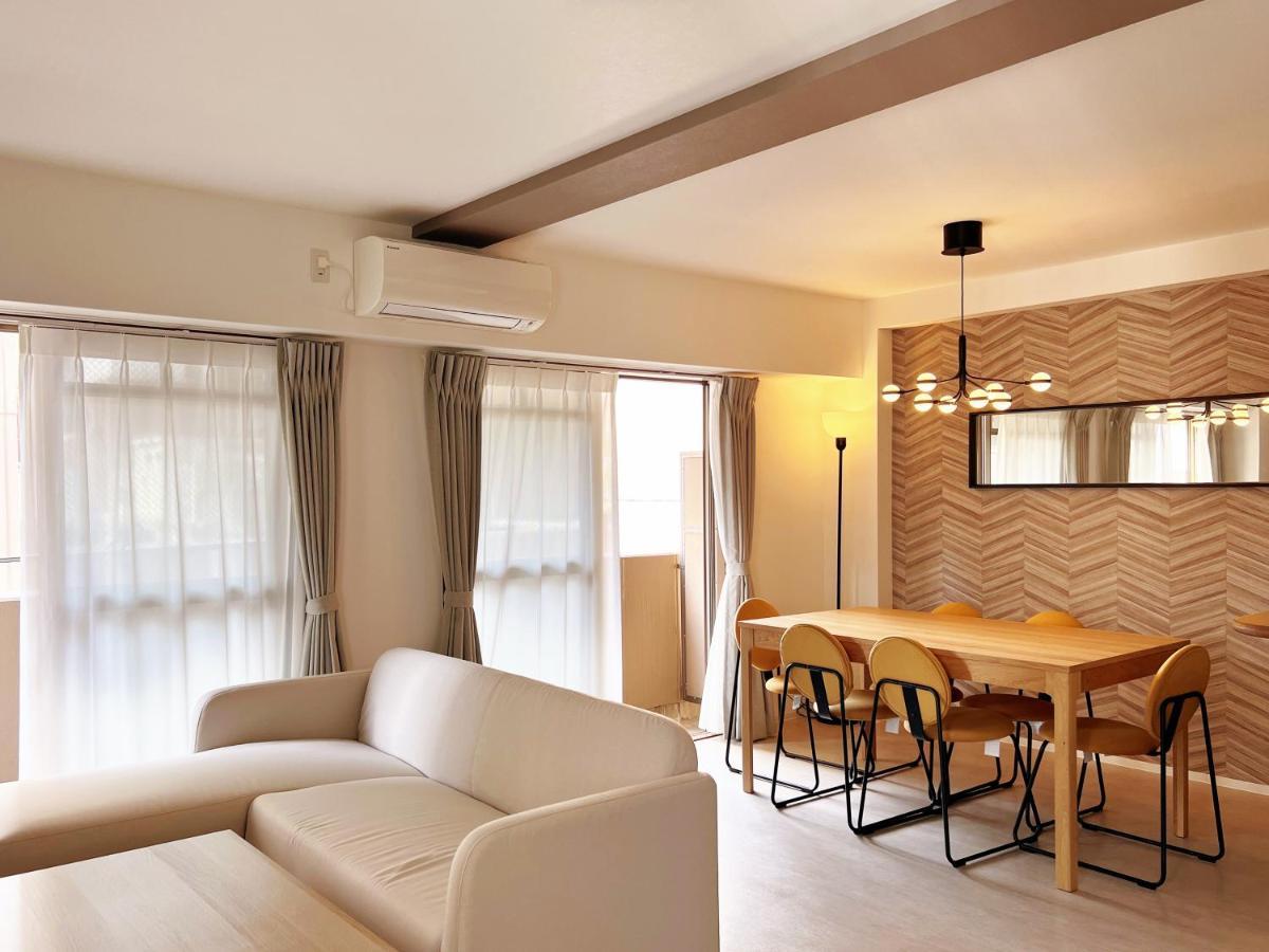 Ferienwohnung Dio Higashi Shinsaibashi Ōsaka Exterior foto